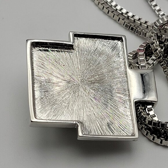 Vince Camuto Silver Tone Howlite Stone Square Pendant Statement Necklace 20" Adj - Picture 7 of 10